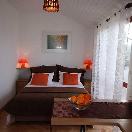 Villa Renipol Adults Only Sutivan Habitación foto