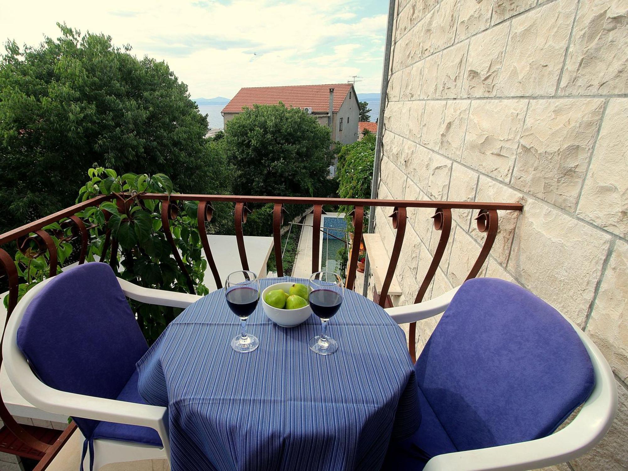 Villa Renipol Adults Only Sutivan Habitación foto
